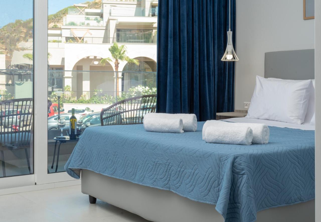 Mk Summer Breeze Luxury Apartments Agia Pelagia Exterior foto